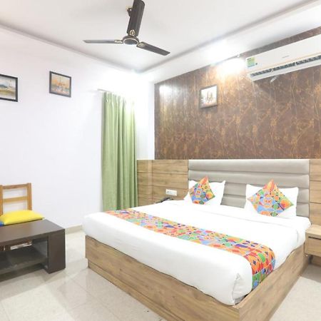 Icyhotels Hl Inn Chinhat Экстерьер фото