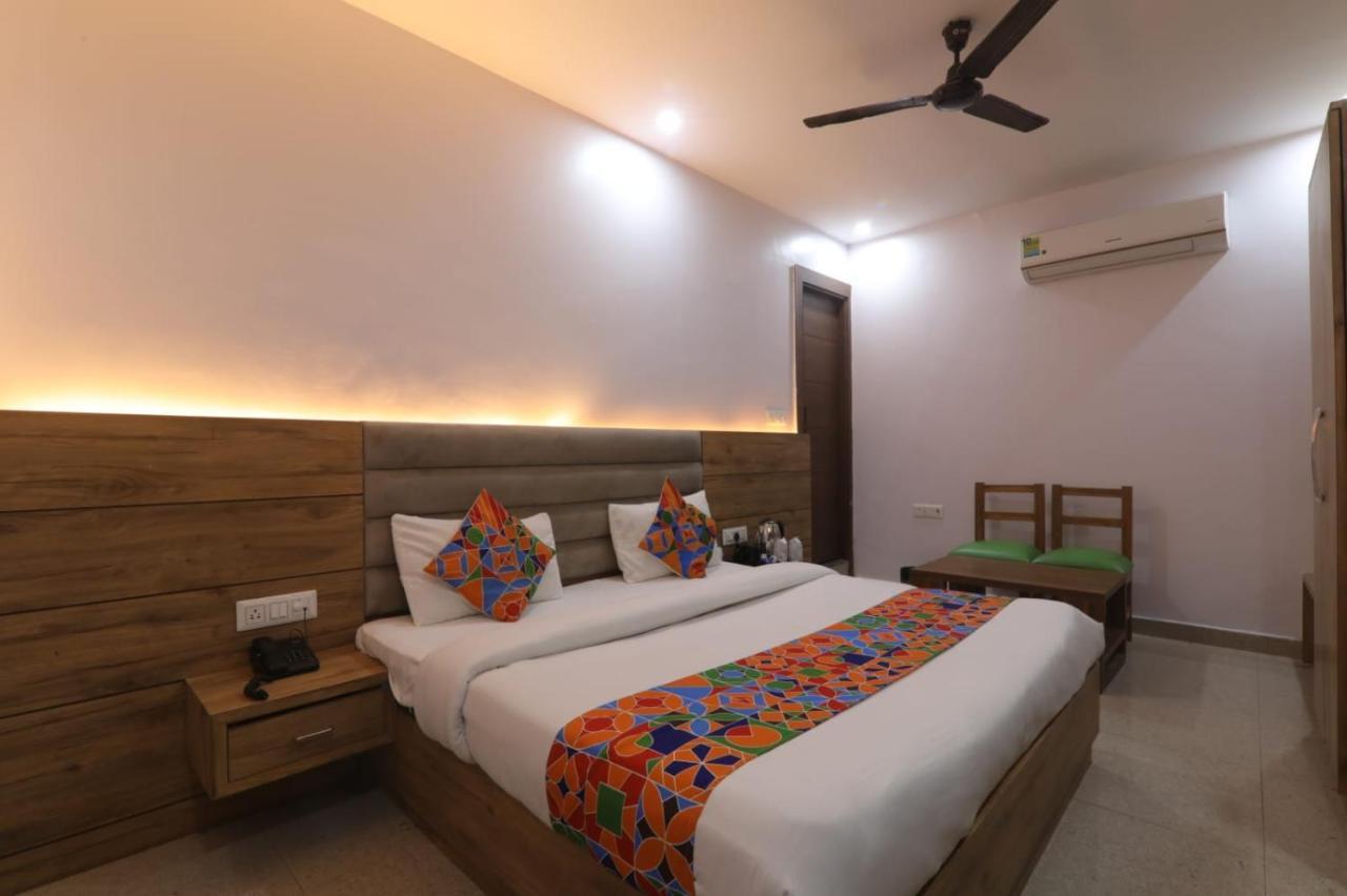 Icyhotels Hl Inn Chinhat Экстерьер фото