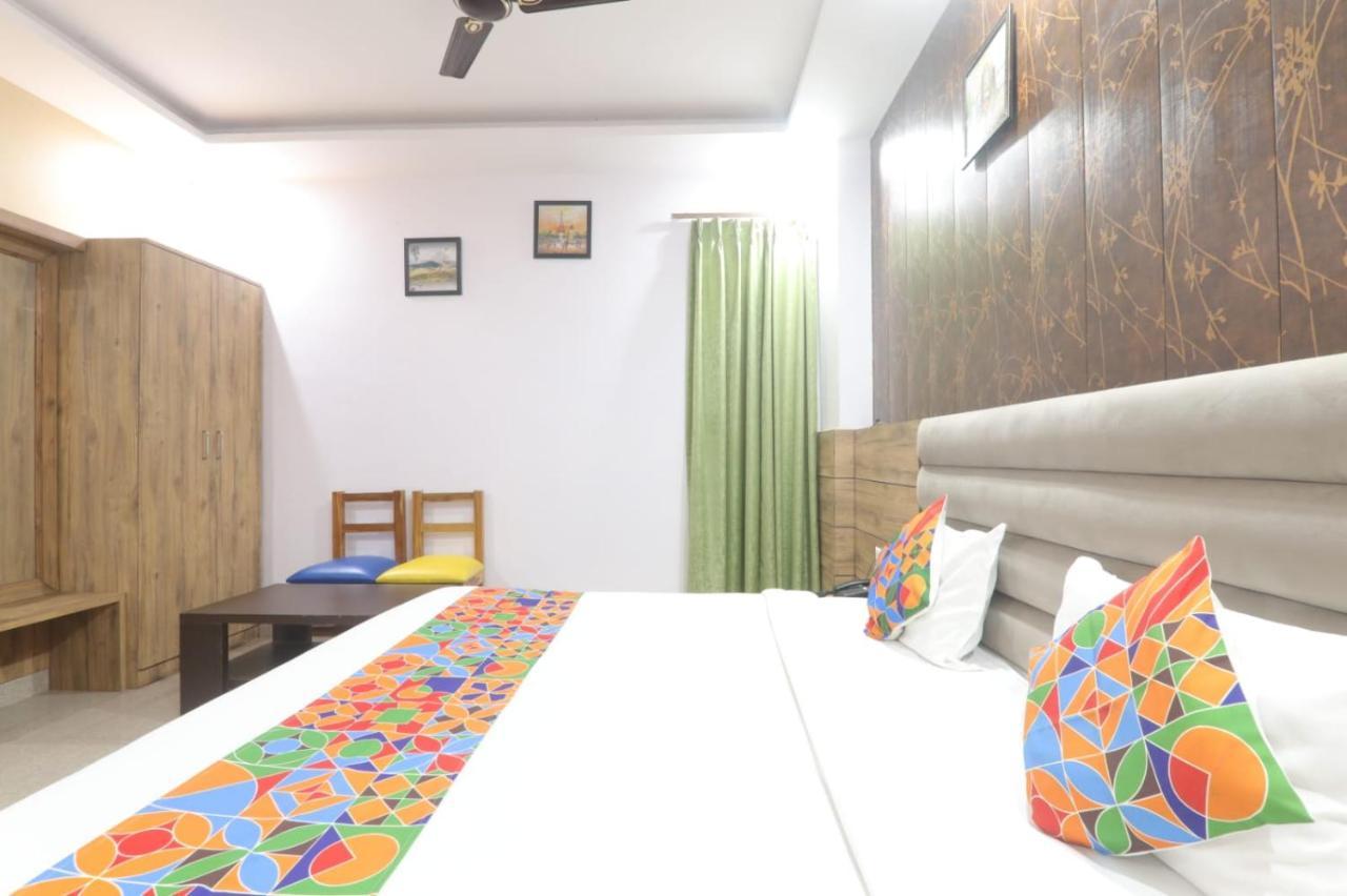 Icyhotels Hl Inn Chinhat Экстерьер фото