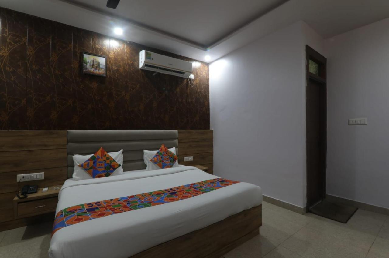 Icyhotels Hl Inn Chinhat Экстерьер фото